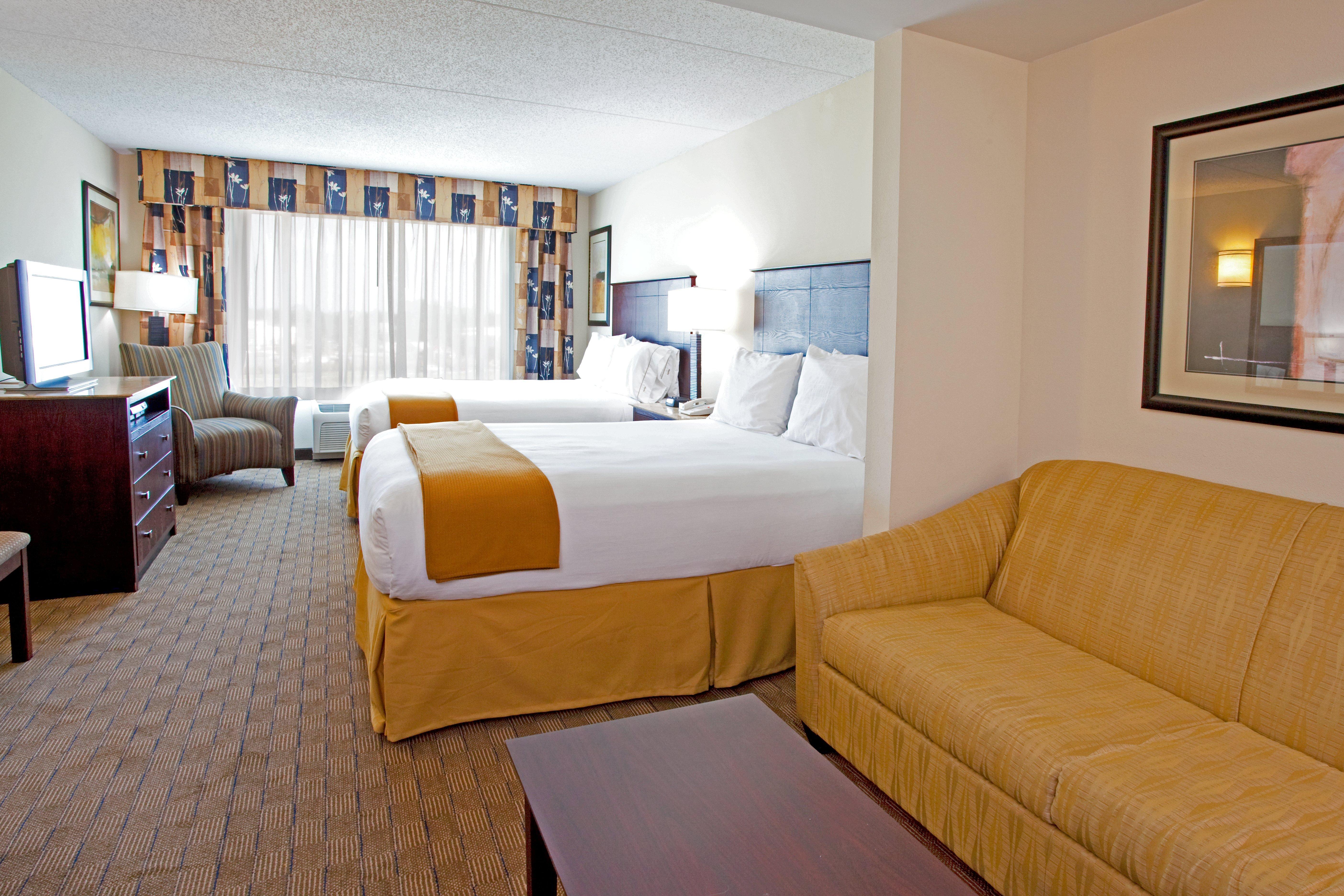 Holiday Inn Express & Suites Columbus At Northlake By Ihg Extérieur photo
