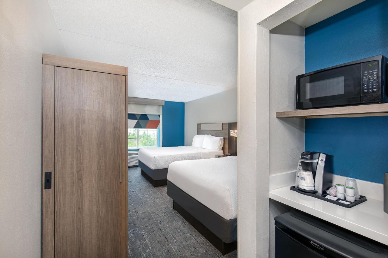 Holiday Inn Express & Suites Columbus At Northlake By Ihg Extérieur photo