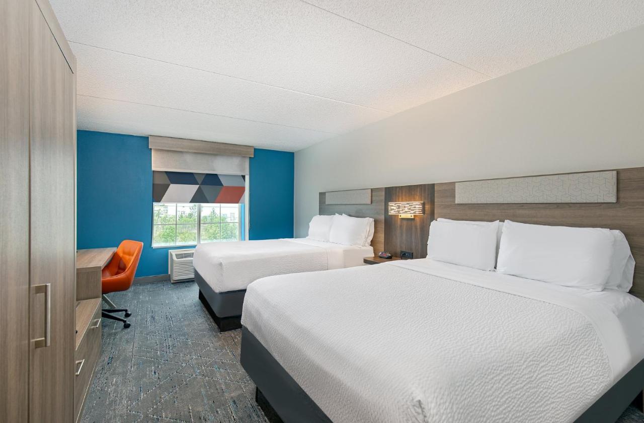 Holiday Inn Express & Suites Columbus At Northlake By Ihg Extérieur photo