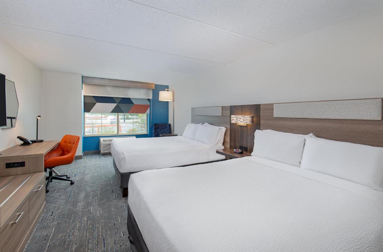 Holiday Inn Express & Suites Columbus At Northlake By Ihg Extérieur photo