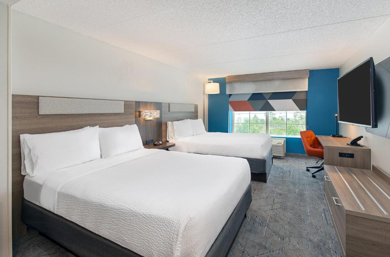 Holiday Inn Express & Suites Columbus At Northlake By Ihg Extérieur photo